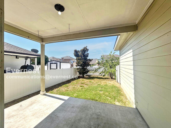 Building Photo - 817 Noatak Trail