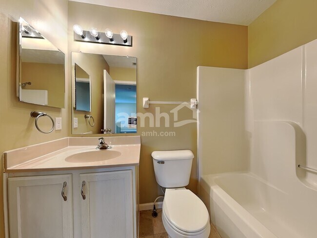 Building Photo - 7730 Hillsdowne Cir