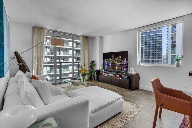 Building Photo - 55 SE 6th St