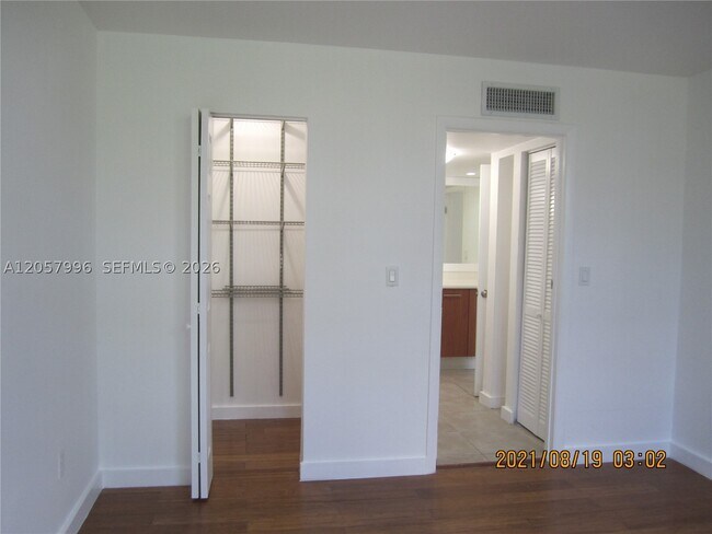 Building Photo - 680 NE 64th St