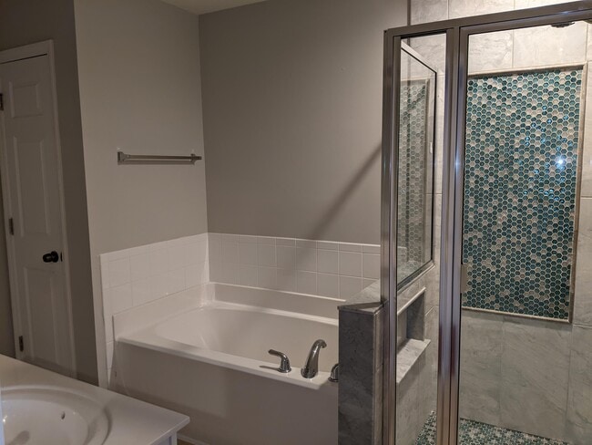 Building Photo - 11730 Mezzanine Dr