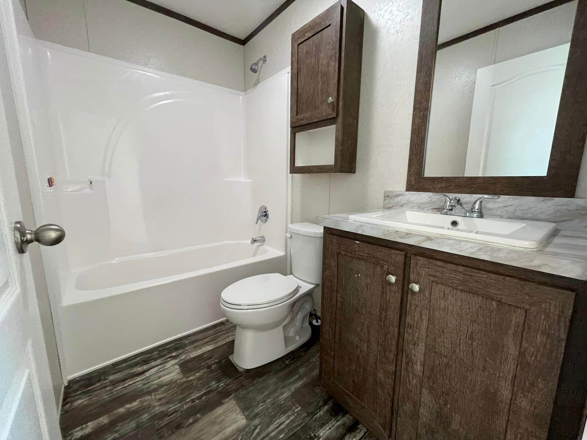 Building Photo - 1319 W Plum St