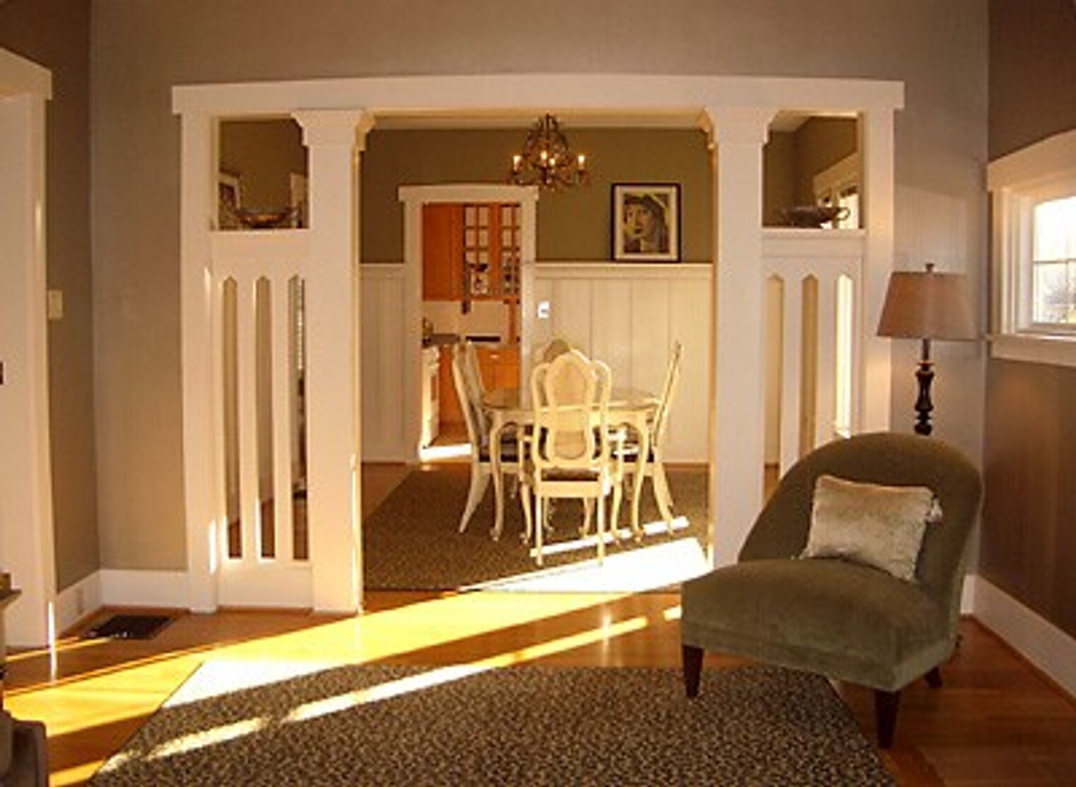 Building Photo - 515 21st Ave E