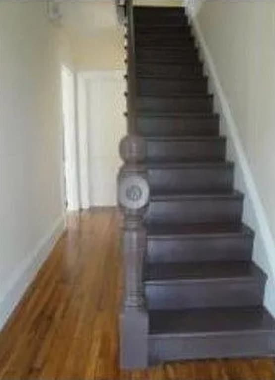 Building Photo - 44 Pond St