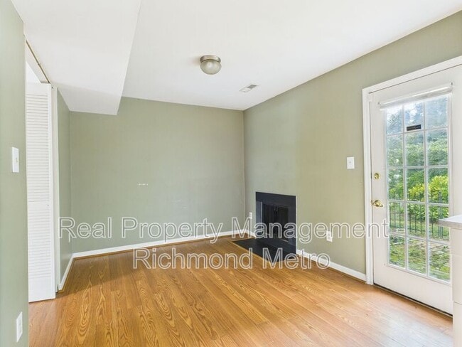 Building Photo - 1507 Skirmish Run Dr