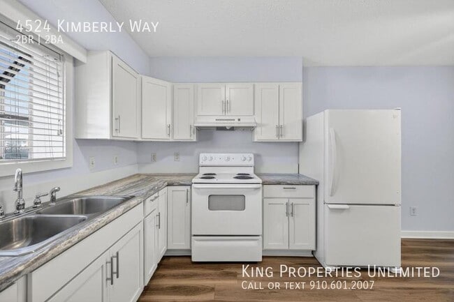 Building Photo - 4524 Kimberly Way