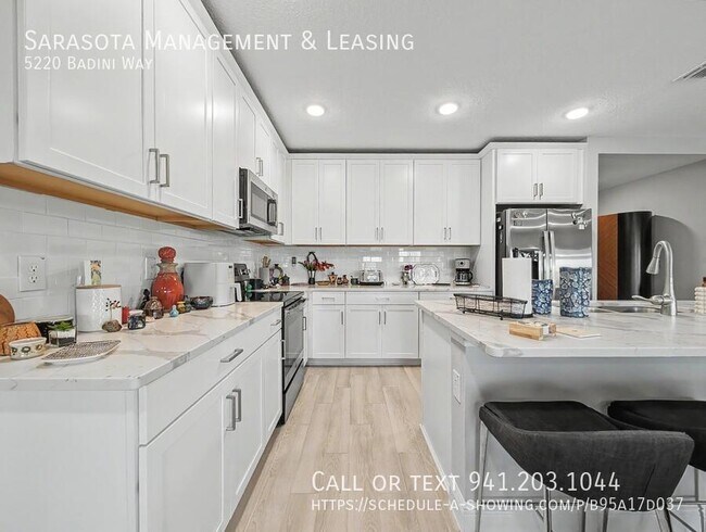 Building Photo - 5220 Badini Wy