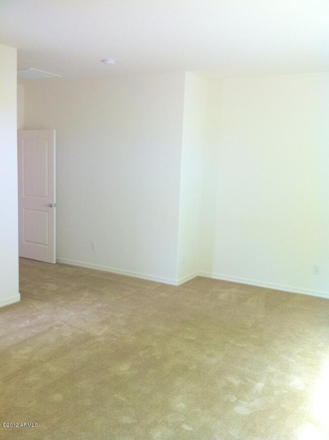 Building Photo - Gorgeous Home! Lots of upgrades!