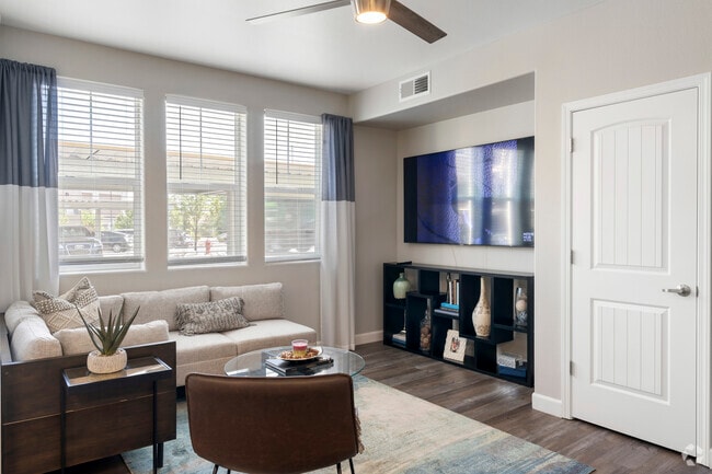 Interior Photo - EDGEWATER AT VIRGINIA LAKE