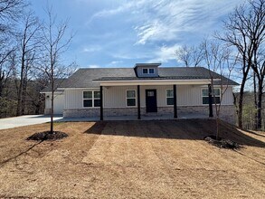 Building Photo - 69 Stoneykirk Dr