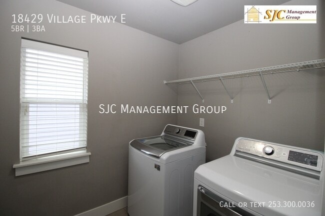 Building Photo - 18429 Village Pkwy E