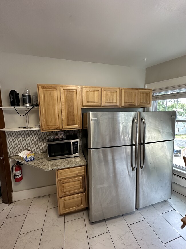 Building Photo - All-Inclusive Living in Collegetown!