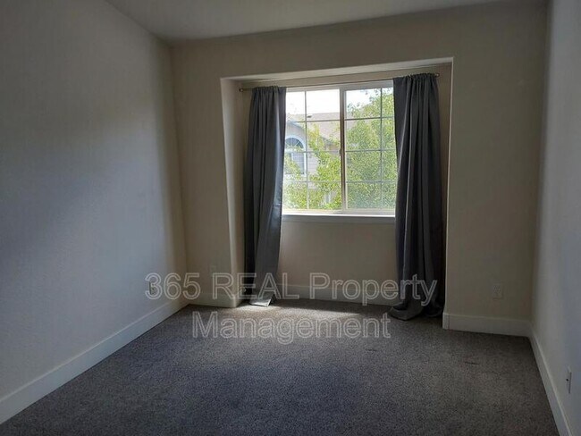 Building Photo - 5151 W 29th St
