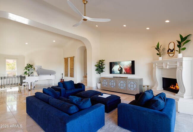 Building Photo - 4490 E Valley Vista Ln