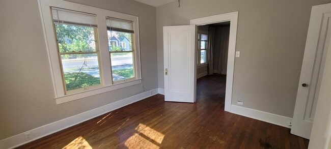 Building Photo - 4405 Red River St