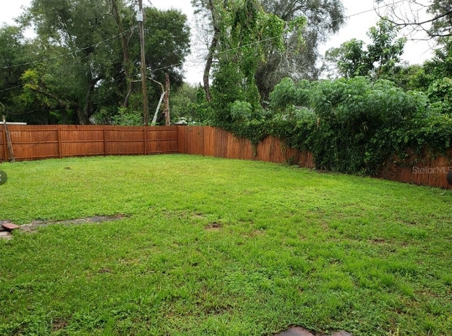 Building Photo - 5324 Bonnie Brae Cir