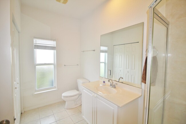 Building Photo - 1812 Sandhill Crane Dr
