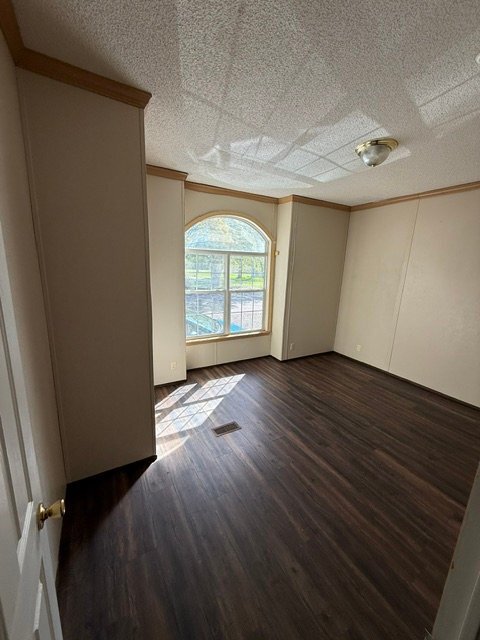 Building Photo - 486 Crooked St