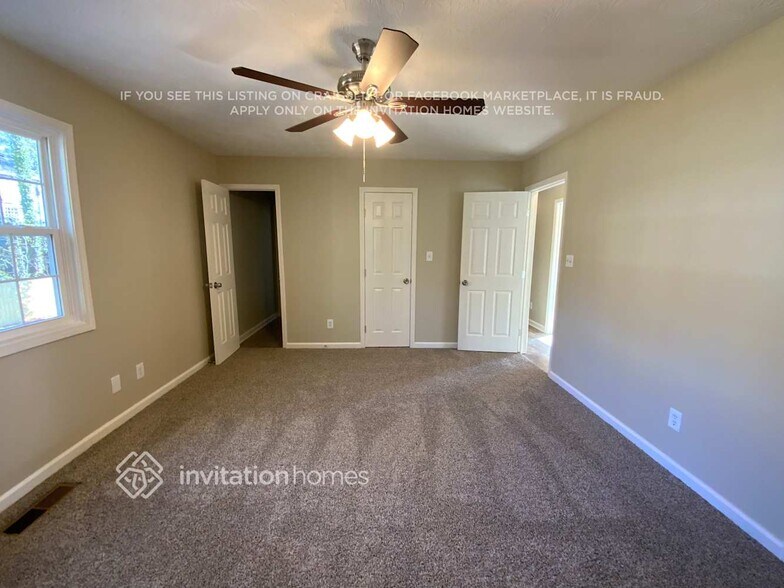 Building Photo - 2071 Hunters Cove Dr