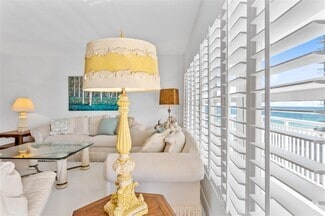 Building Photo - 3850 Galt Ocean Dr