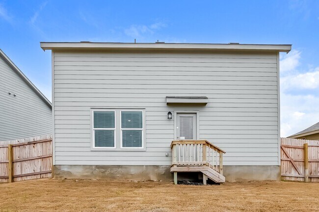 Building Photo - 129 Parish Ln