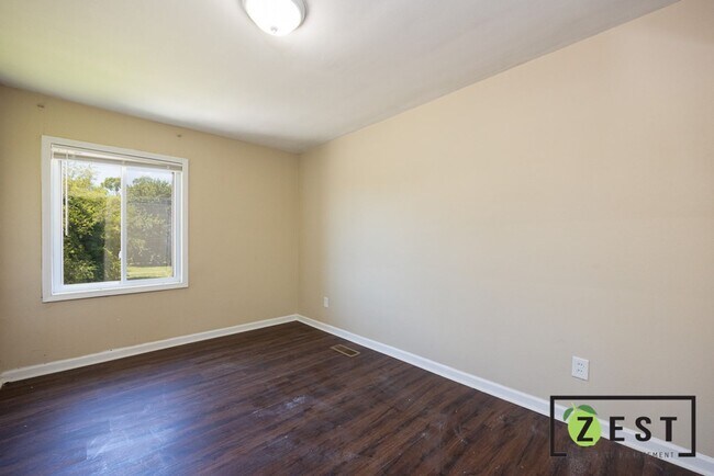 Building Photo - 3785 12th