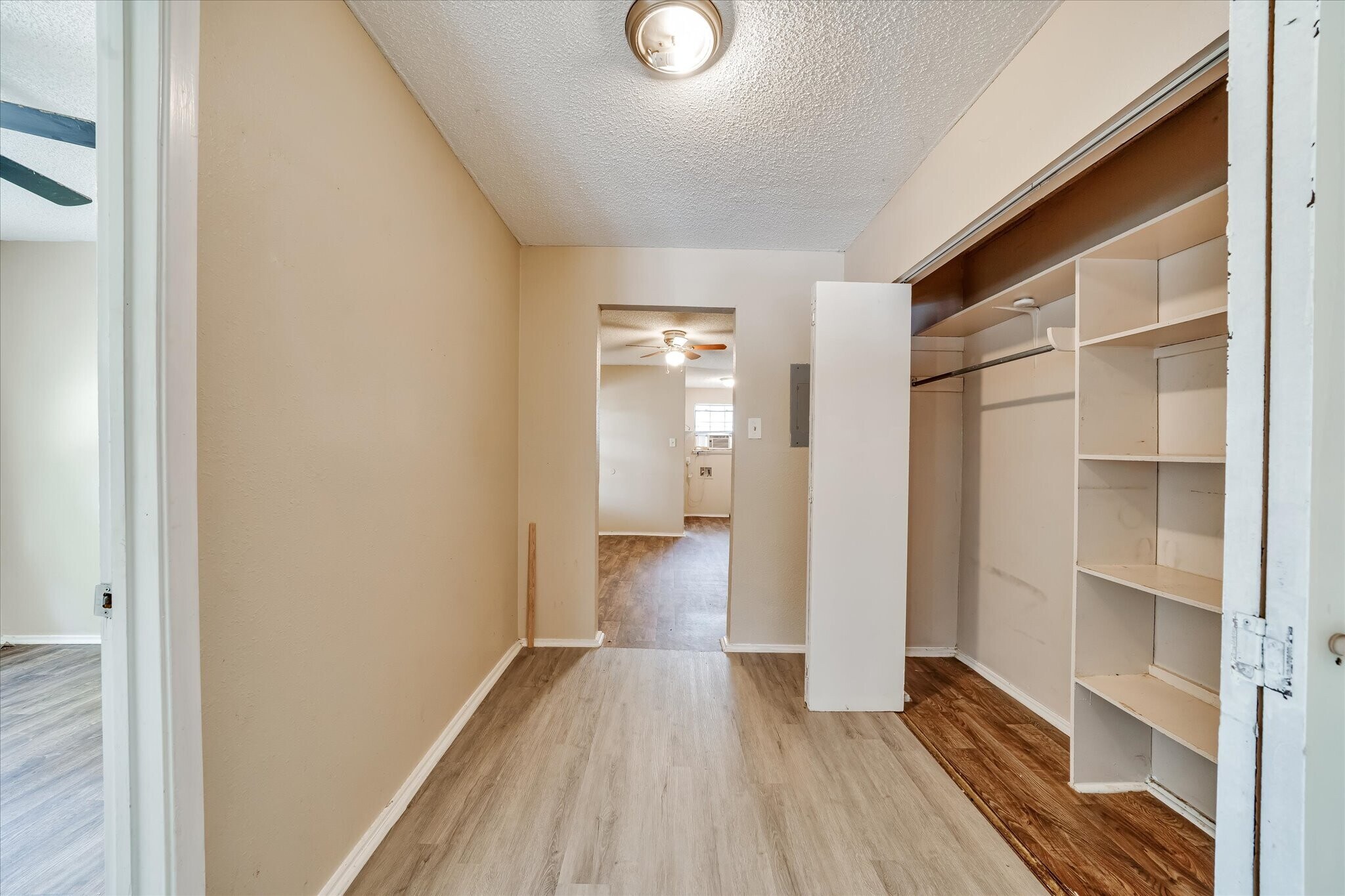 Building Photo - 15278 Mesquite Trl
