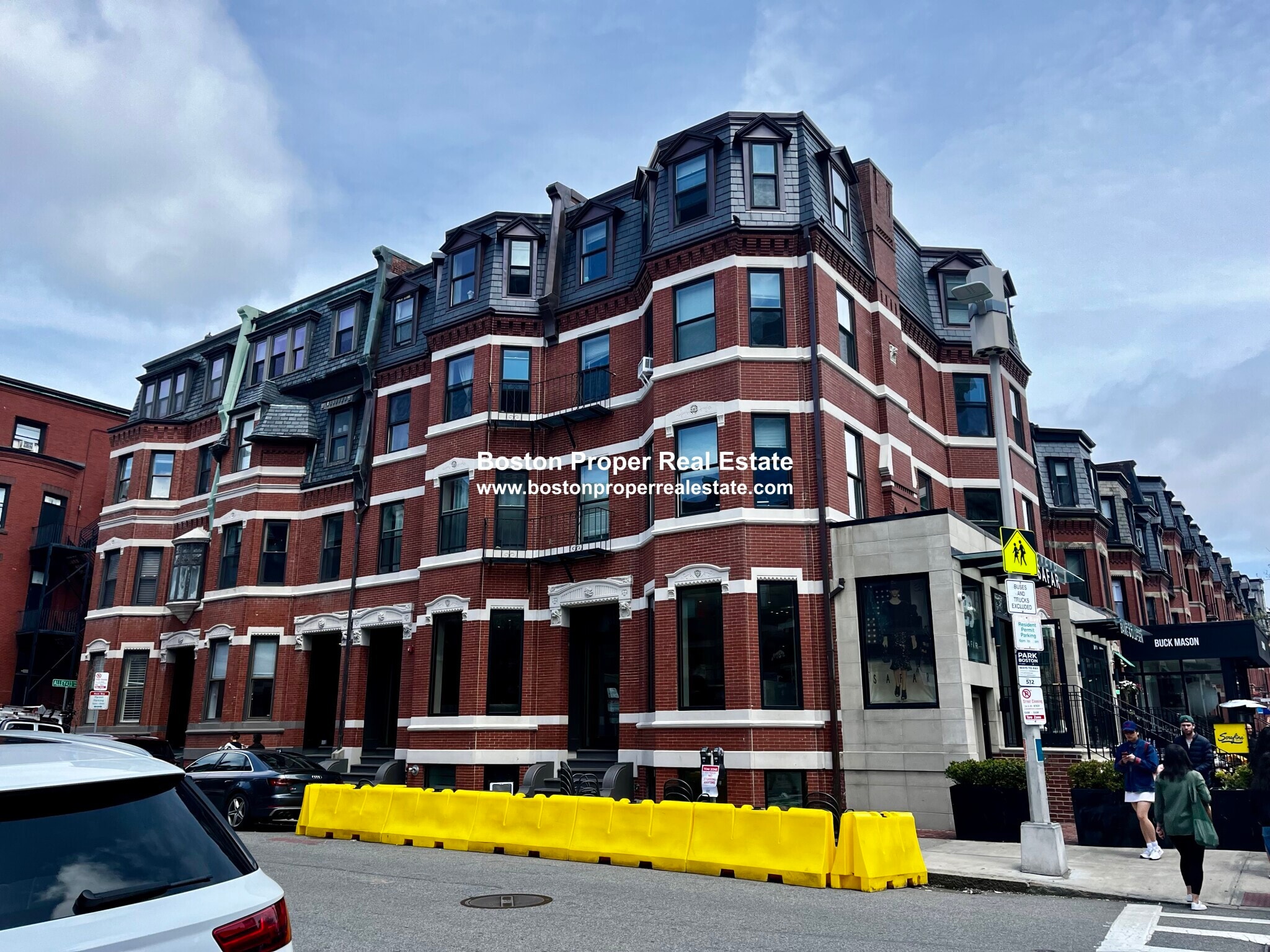 Building Photo - 36 Fairfield St