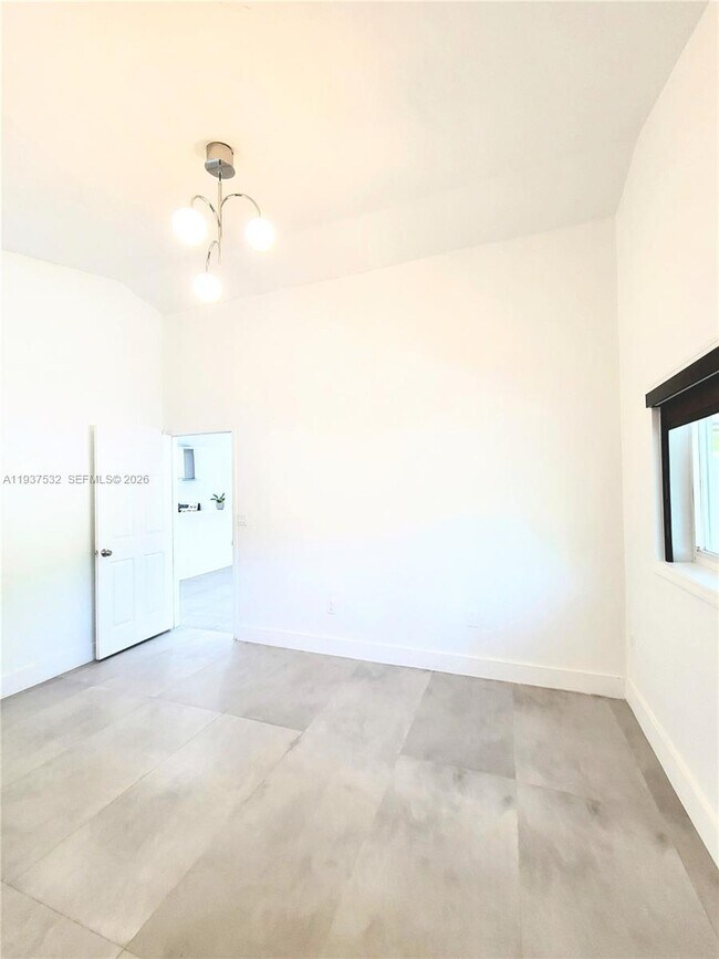 Building Photo - 22225 SW 100th Ave