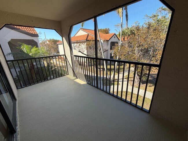 Building Photo - ANNUAL RENTAL - 1 BED / 1 BATH AT OASIS