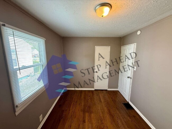 Building Photo - 4845 Wentworth Blvd