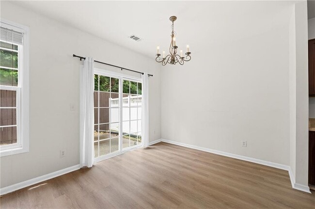 Building Photo - 1058 Treymont Ln SW