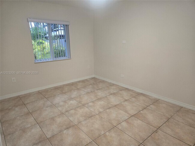 Building Photo - 9400 SW 169th St