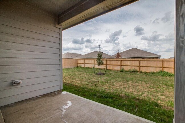 Building Photo - 217 Pecos Dr