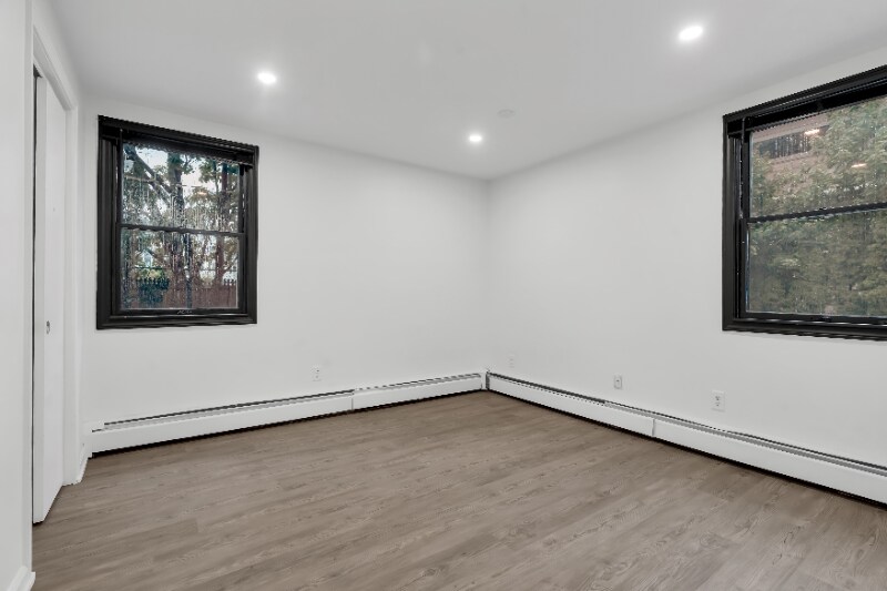 Building Photo - 32 Cargill St