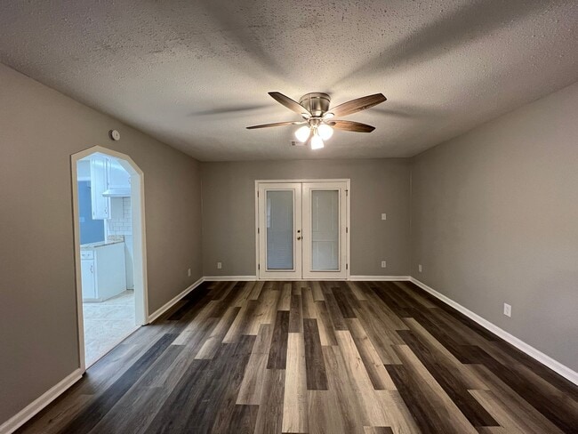 Building Photo - Home for Rent in Gunter Grove