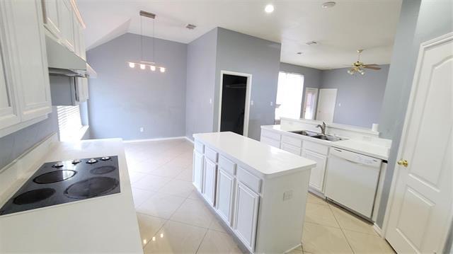 Building Photo - 2821 Creek Valley Dr