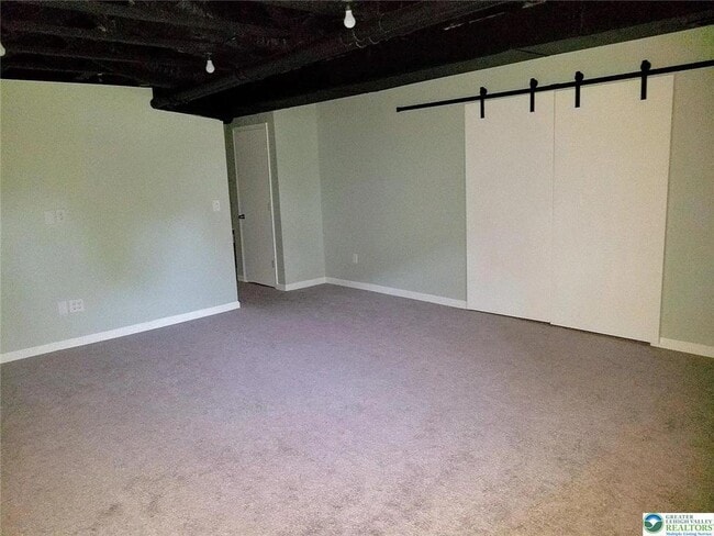 Building Photo - 6850 Hunt Dr