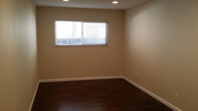 Building Photo - 2722 Cormorant Ct