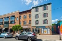 Building Photo - 28 W Main St
