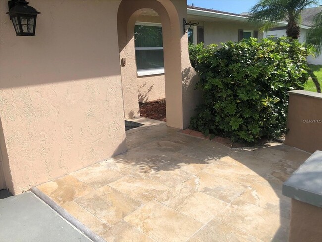 Building Photo - 307 Flamingo Rd