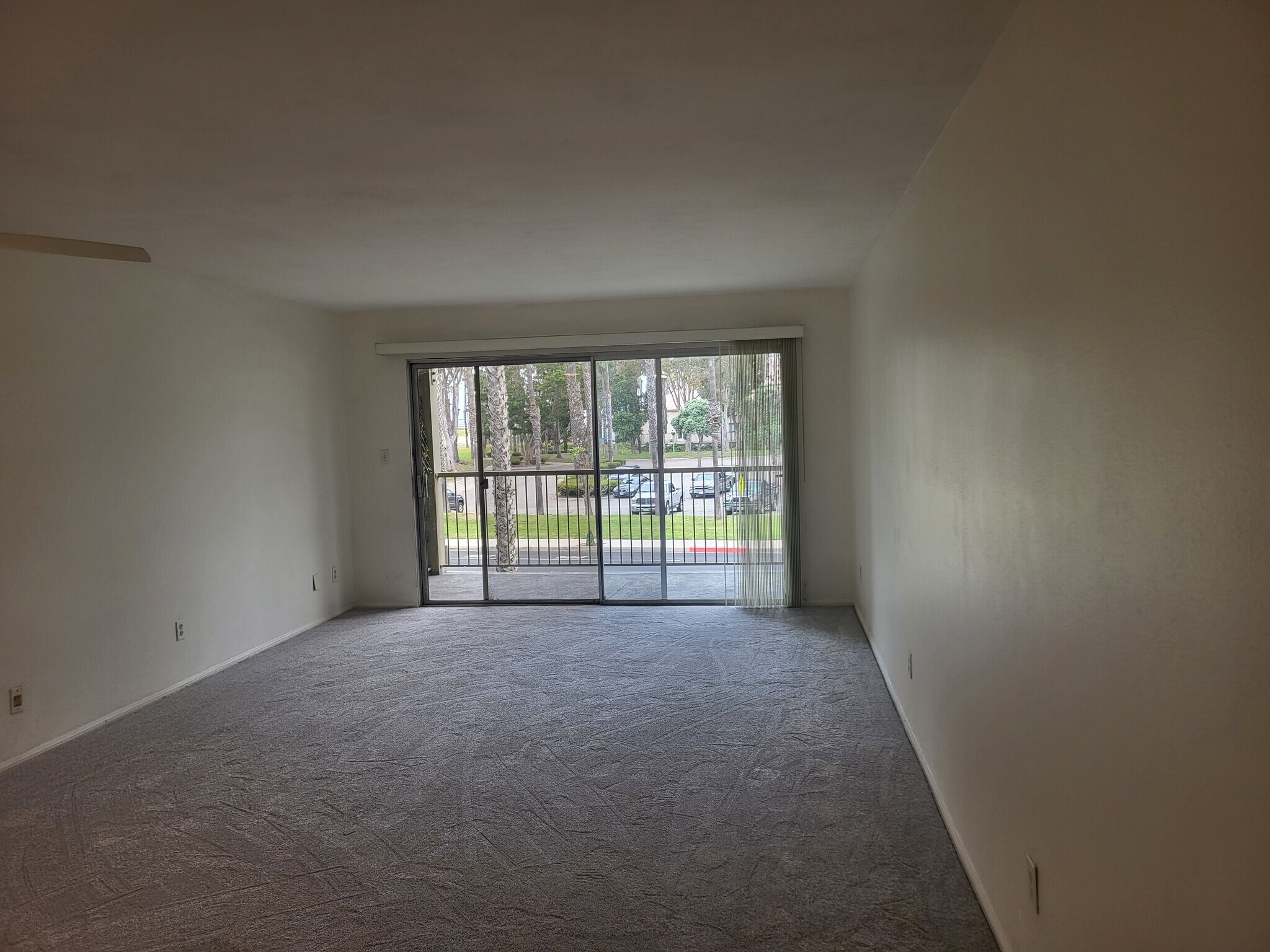 Building Photo - 562 Ebbtide Cir