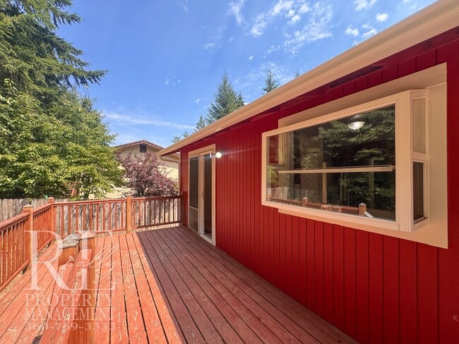 Building Photo - Freshly Painted East Bremerton Home with Expansive Decks & Flexible Living Space