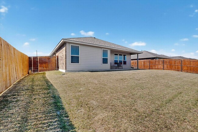 Building Photo - 1213 Pacifica Trail