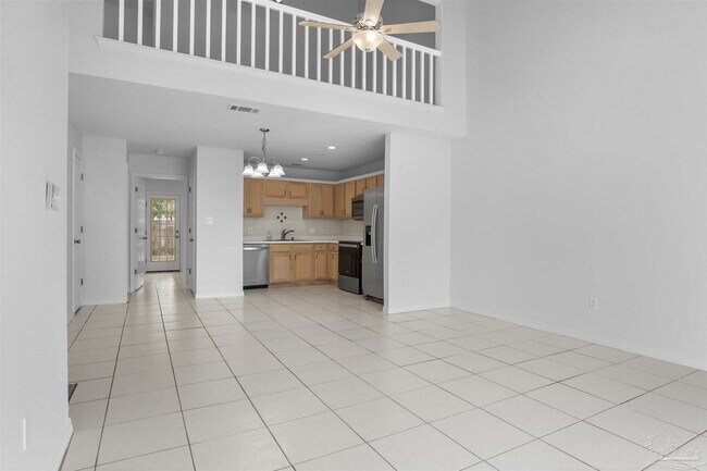 Building Photo - 1356 Redwood Ln