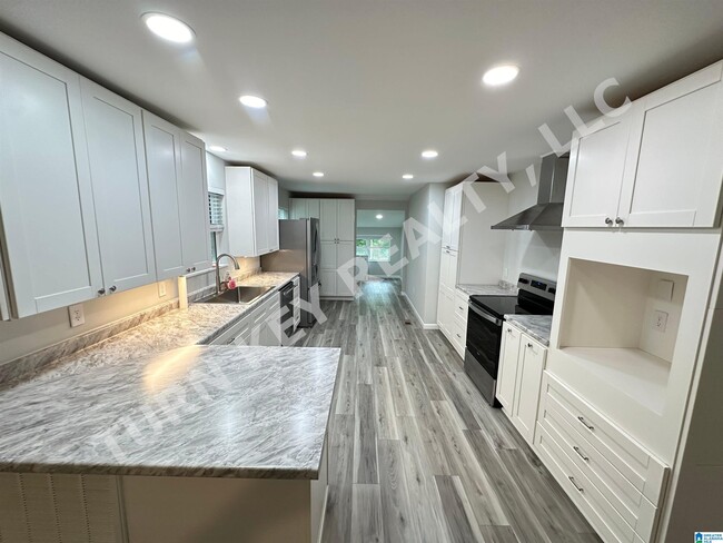 Building Photo - 7082 US-11