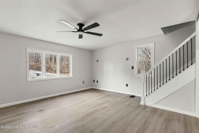 Building Photo - 2961 Cottage Pl