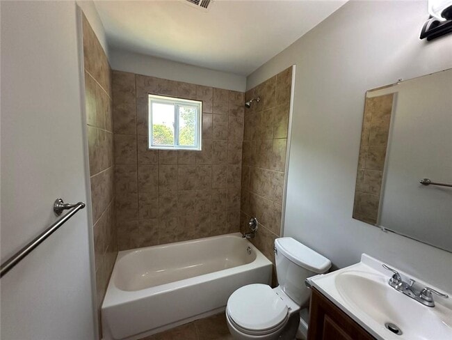 Building Photo - 2397 Sandy Plains Rd