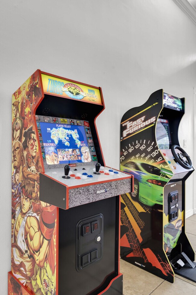 Building Photo - 19720 NE 26th Ave