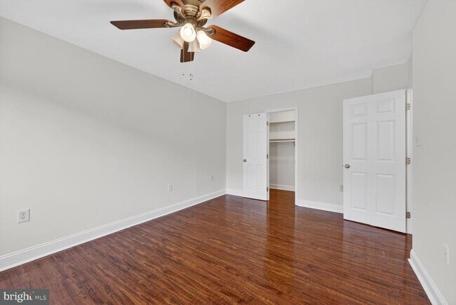 Building Photo - 12753 Dara Dr